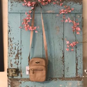 Michael Kors Flight bag in Bisque NWT